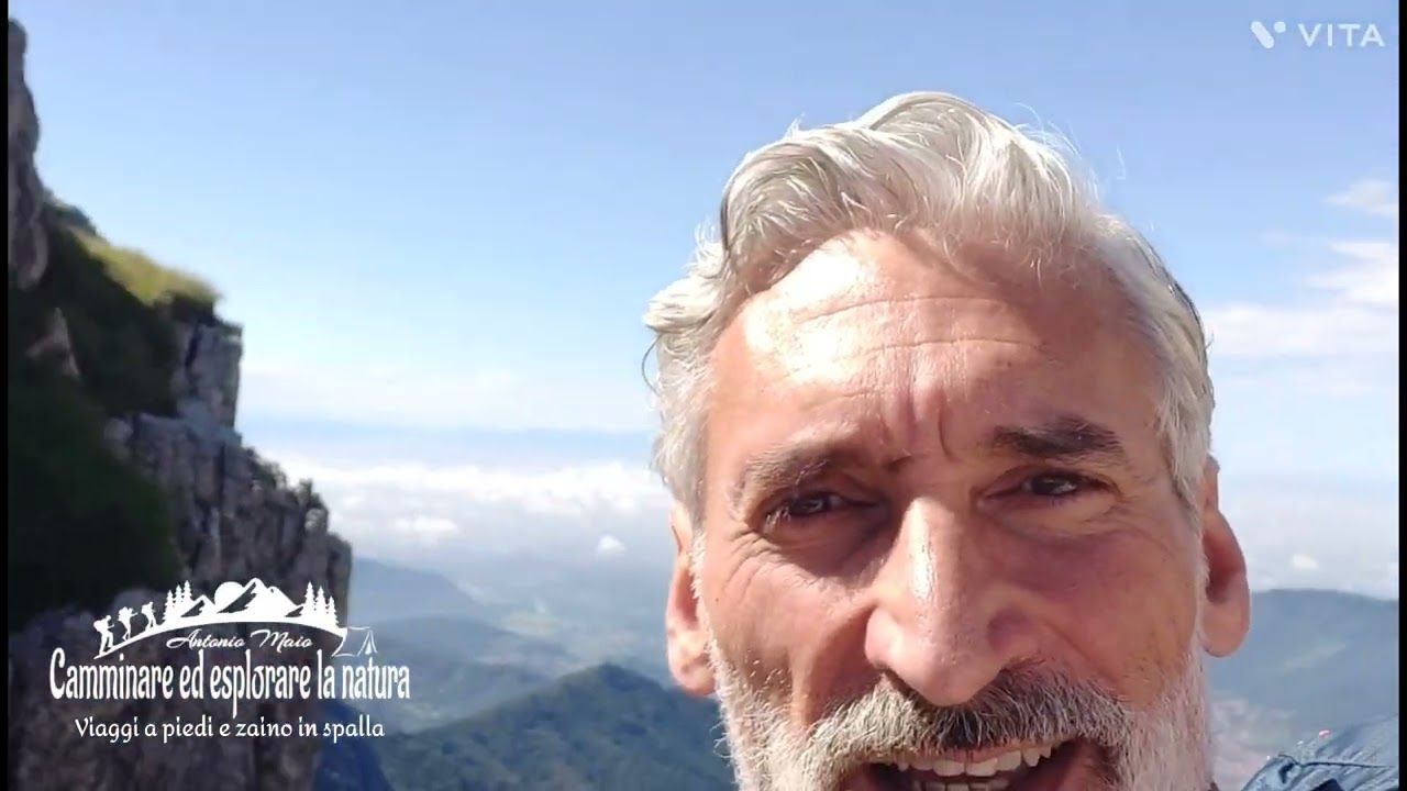 Rifugio Azzoni. Monte Resegone. Sentiero 16/17 da Morterone (Lc)