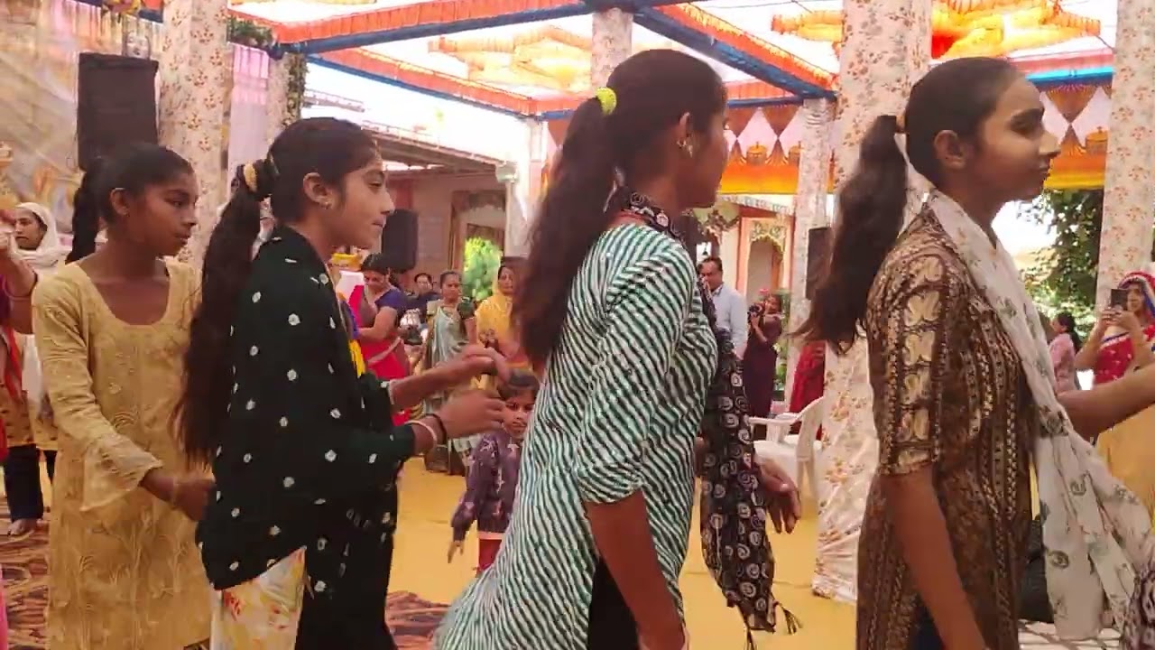 એણે મને માયાલગાડી રે
