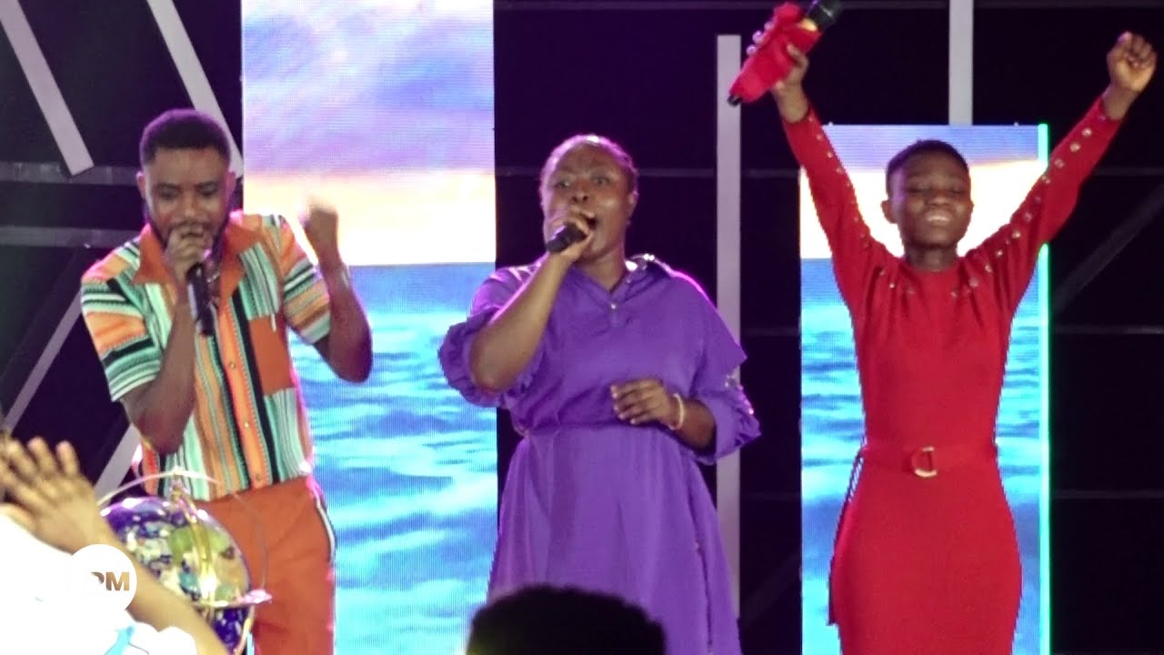 Adomba Fausty Clashes with Ama Berries | Powerful Performance