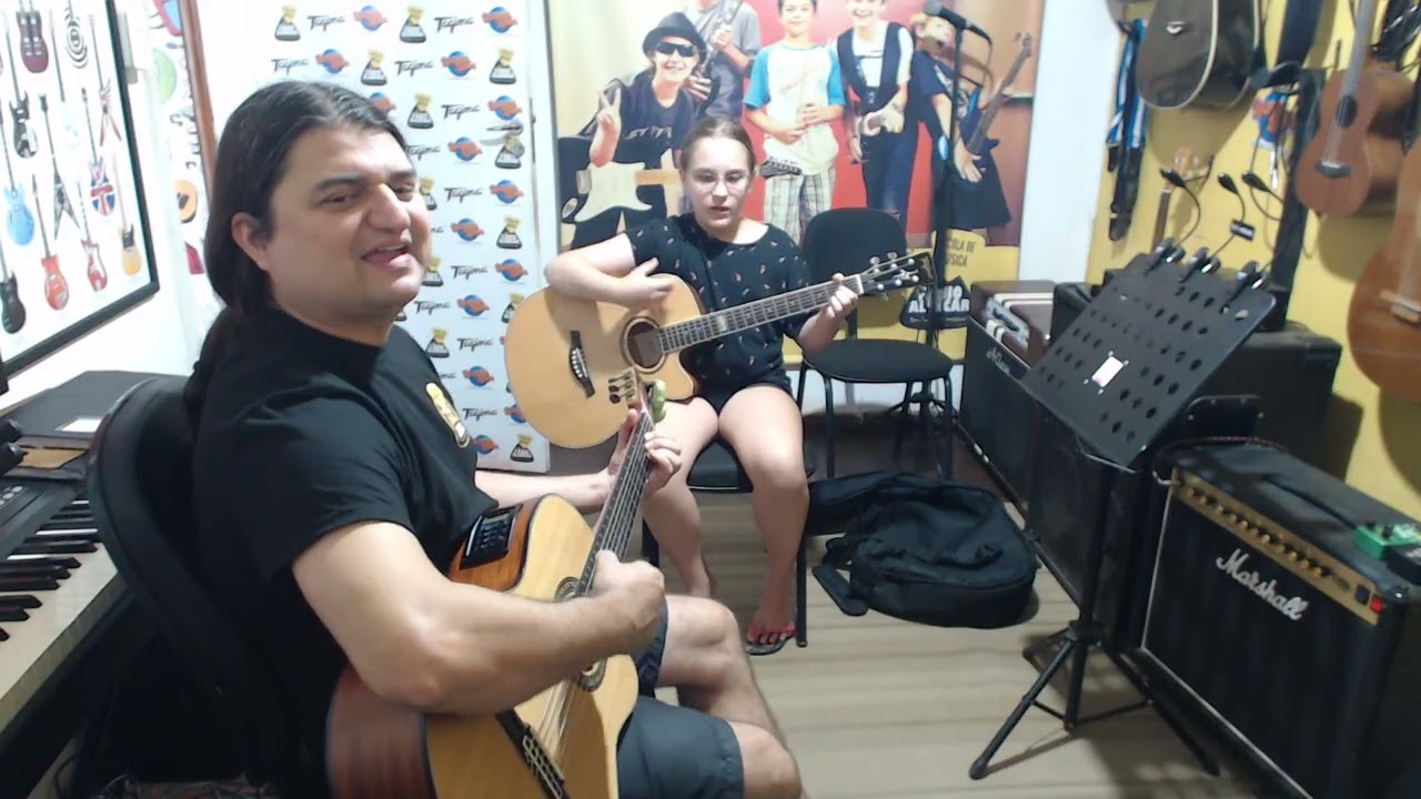 Bruna - estudo musica 