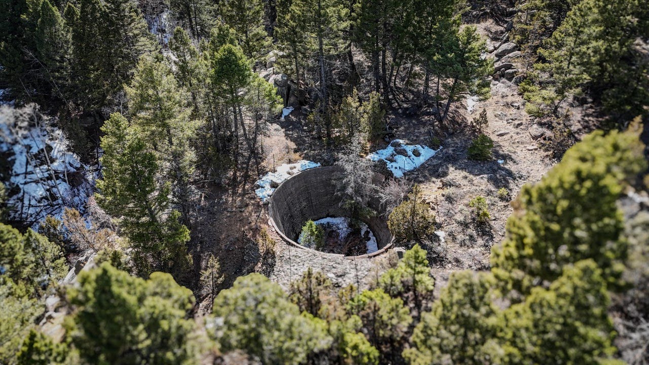 I Found A Strange Something Strange In The Woods Abandoned Using Google Earth Middle Of Nowhere
