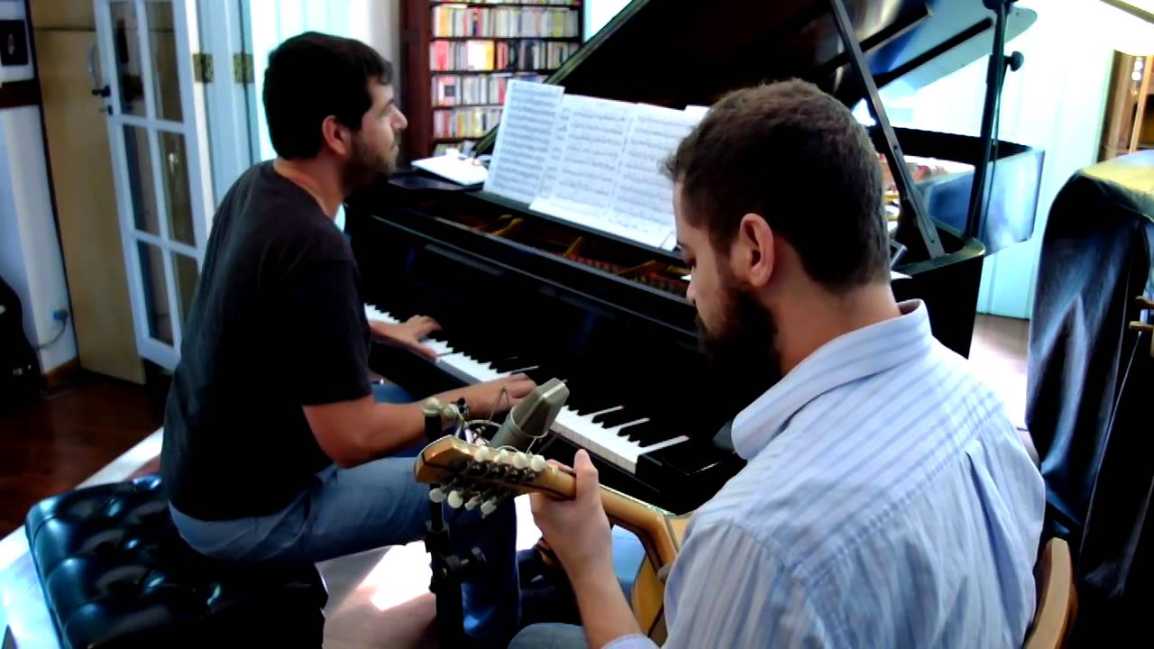Danilo Brito e André Mehmari : Floraux (Ernesto Nazareth)