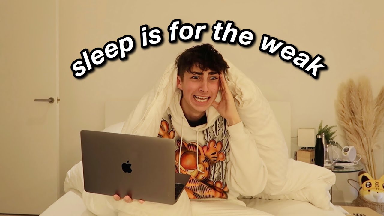 Pulling an All Nighter to Finish My Essay (are we surprised?)