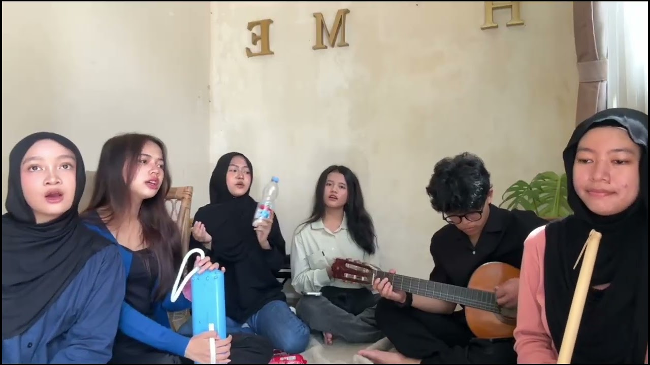 Tugas Musik Kontemporer- Tradisional dan Modern- Kelompok 2 XII-10