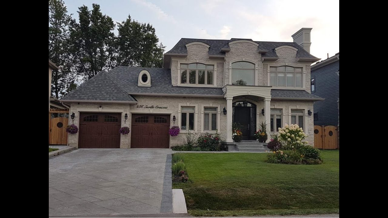 456 Saville Crescent Oakville, Demah El Sadek