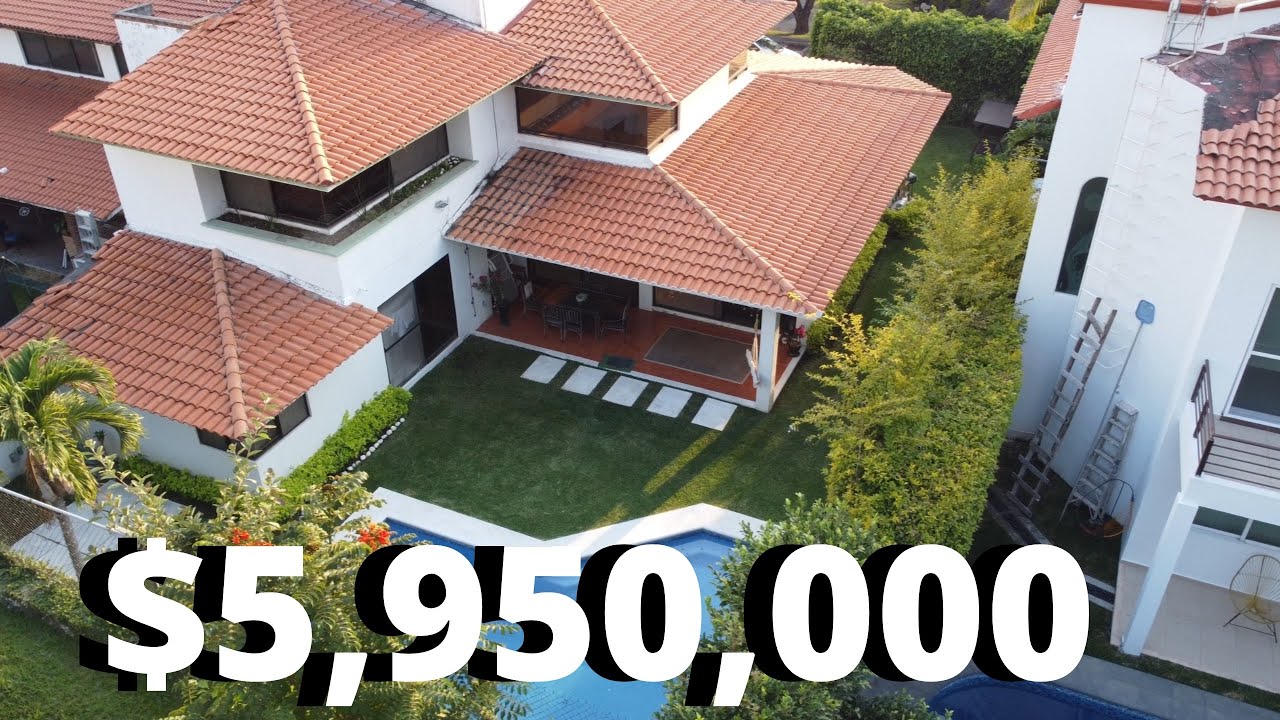 Increible casa sola con alberca y jardin en fraccionamiento residencial en Lomas de cocoyoc Morelos