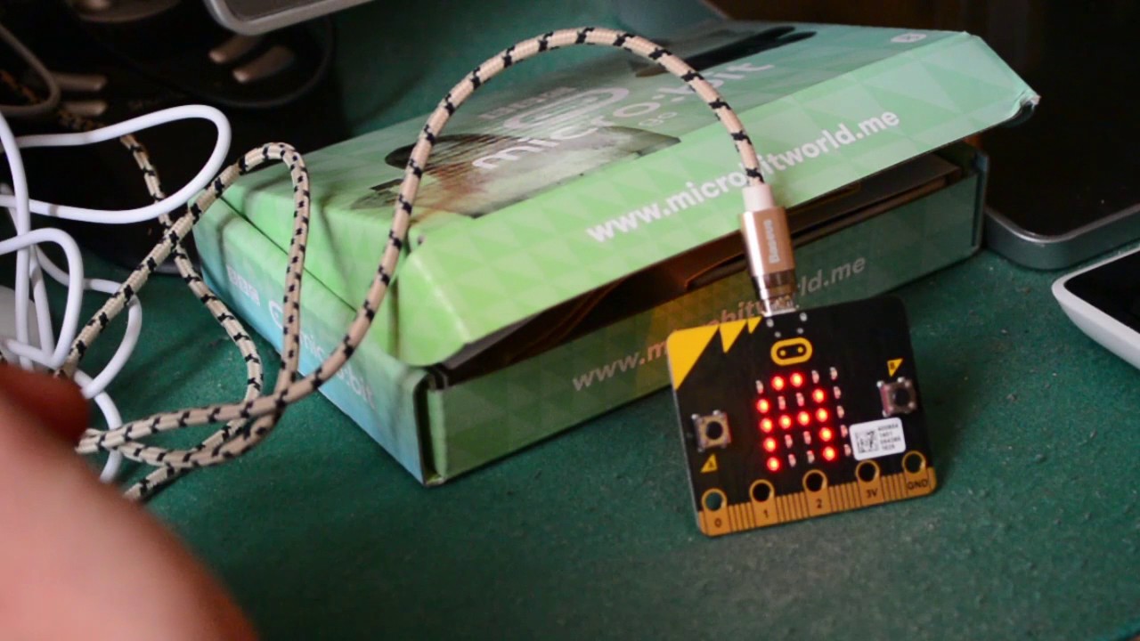 Микробит (micro:bit) - одноплатный учебный микрокомпьютер
