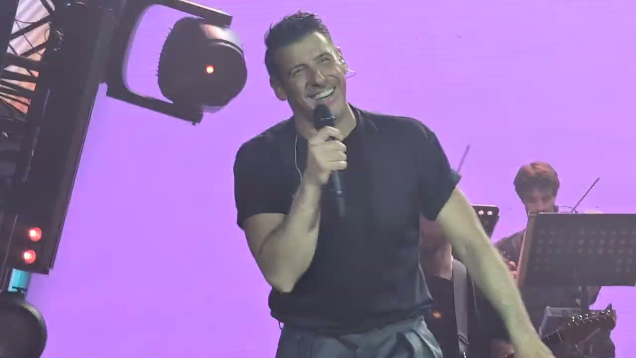 Occidentali's Karma - Francesco Gabbani @ Nelson Mandela Forum Firenze - 15/03/2025