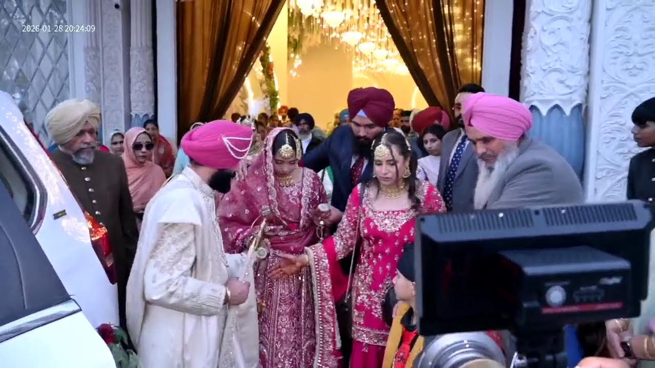 LIVE - AKASHDEEP SINGH & AMRIT KAUR - GURDEV 4k ART GALERY CONT NO :- +91 98141 63314