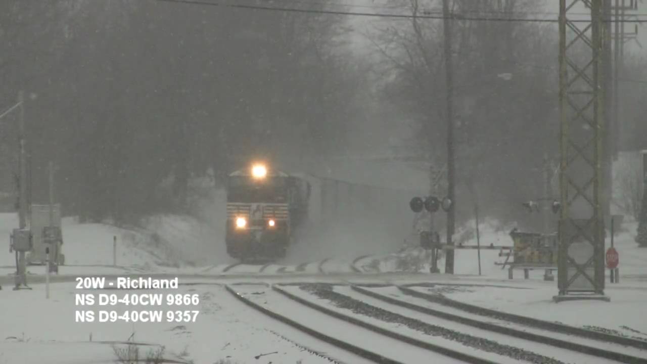 Heavy Snow Storm on the NS Harrisburg Line