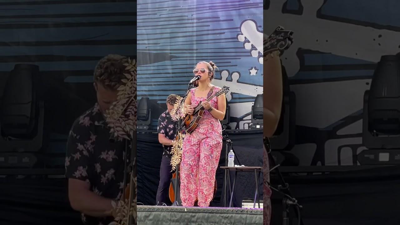 Mad World Sierra Hull