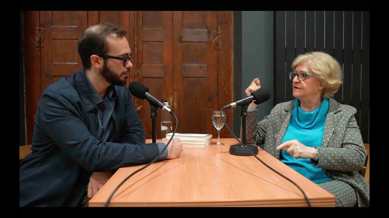 QNS #1.- Ana María Leyra: ¿Qué hay en la mitología?