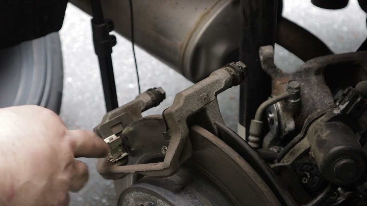 2019 2022 Honda HR V Rear Brake Pads Change