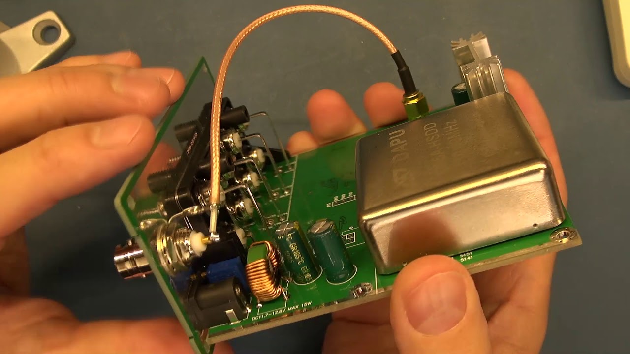 A Look Inside #15 - Faulty Audio Frequency Standard OCXO,  Fixed! - Pt1