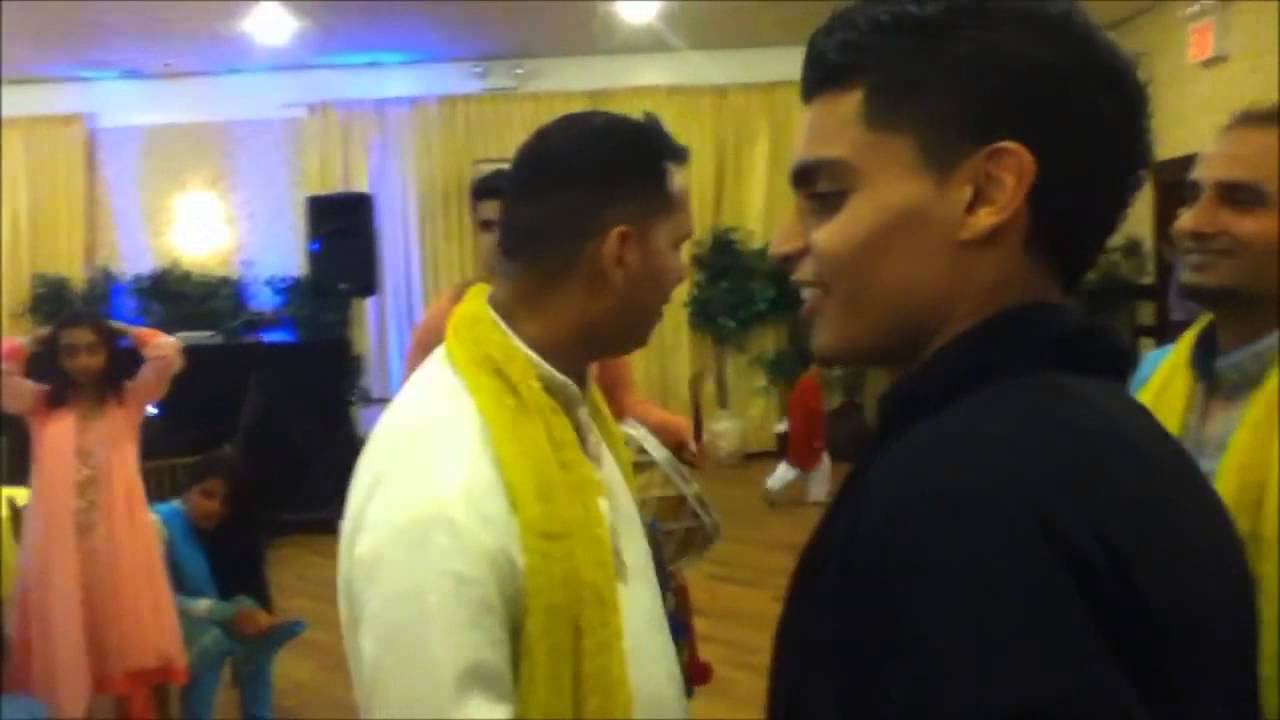 DhoomBros - Hussain and Waqas Mehndi Dance 2012