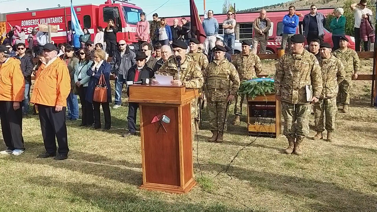 El teniente coronel Luccon repasa actitud heroica de soldados del regimiento local