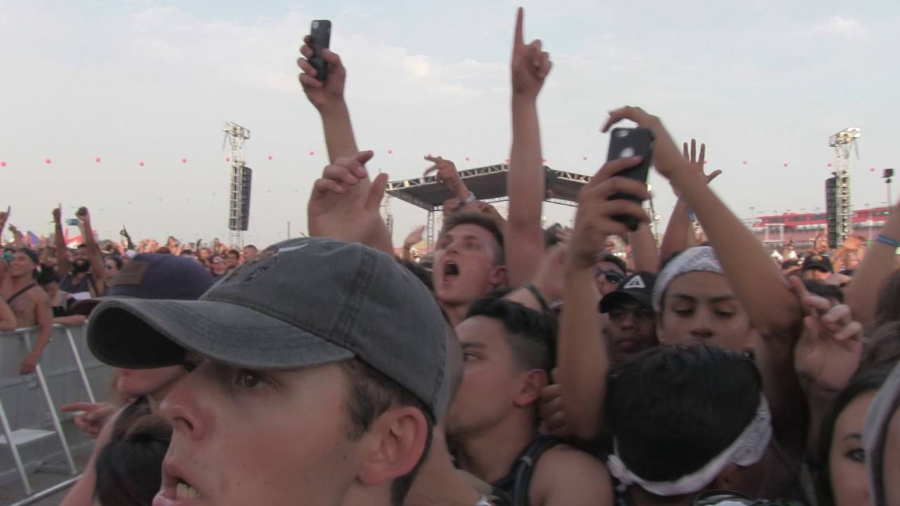 TRAVIS SCOTT - MAMACITA UBERS TO PABLO @ HARD SUMMER 2016 - 7.30.2016