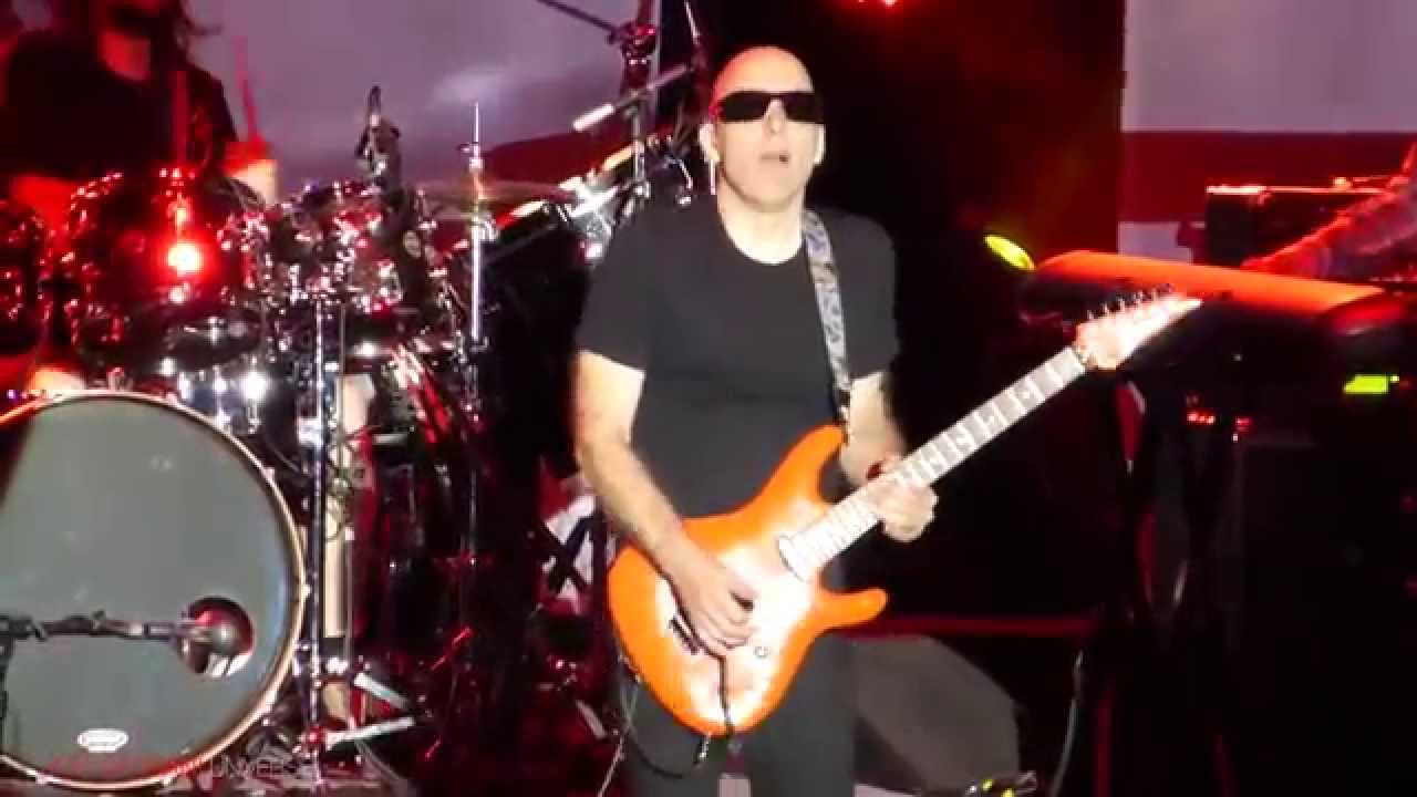 Joe Satriani - Cataclysmic (Live 2015 in Netherlands)