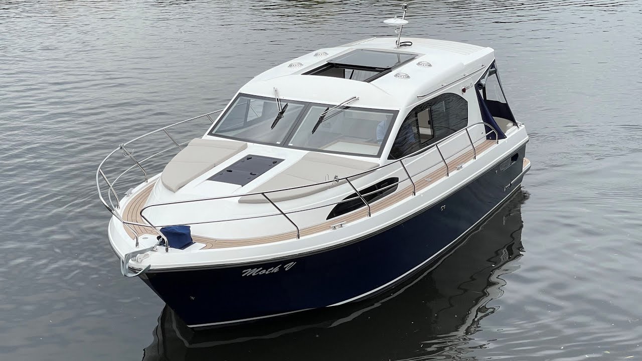 2019 Haines 32 Sedan Cabin Cruiser Boat - £199,000 - Now Sold