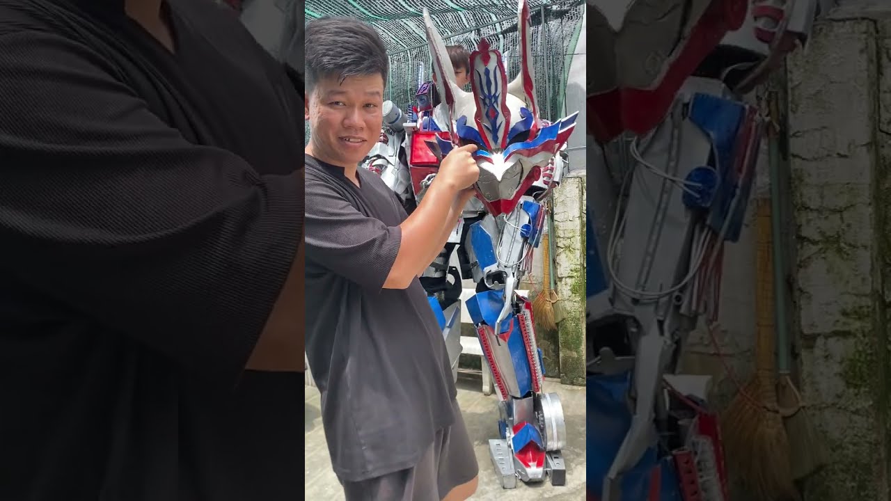 Trying to Wear a 3M Tall Optimus Prime Cosplay! 🤖🔥