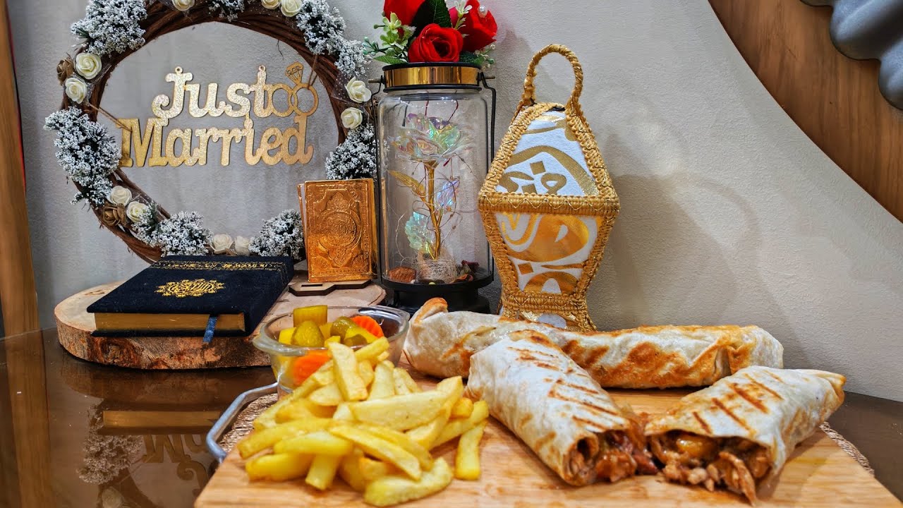 أسرع فطار لرمضان 😍سنداوتشات شاورما بتدبيلة مميزة جداً ❤
