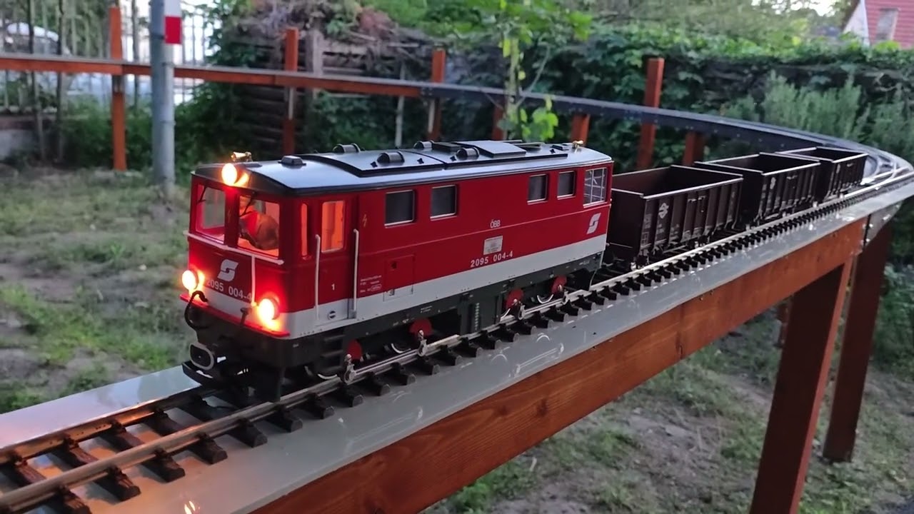 LGB G scale ÖBB 2095 loco, Massoth sound