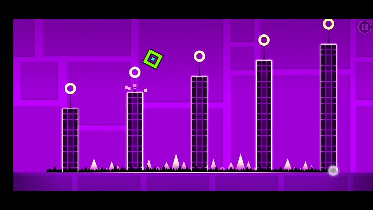 Jugando geometry dash
