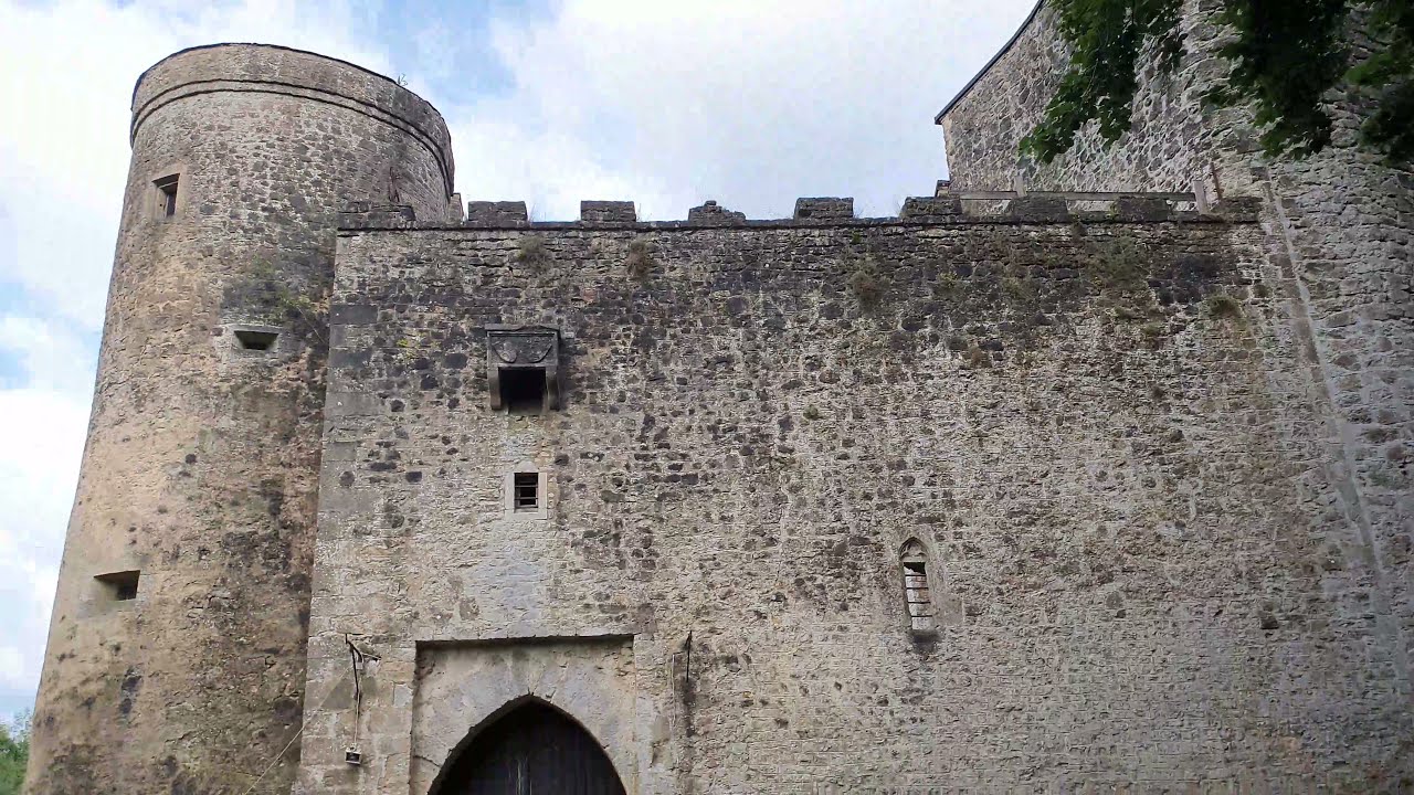 Burg Simmern castle in Septfontaines