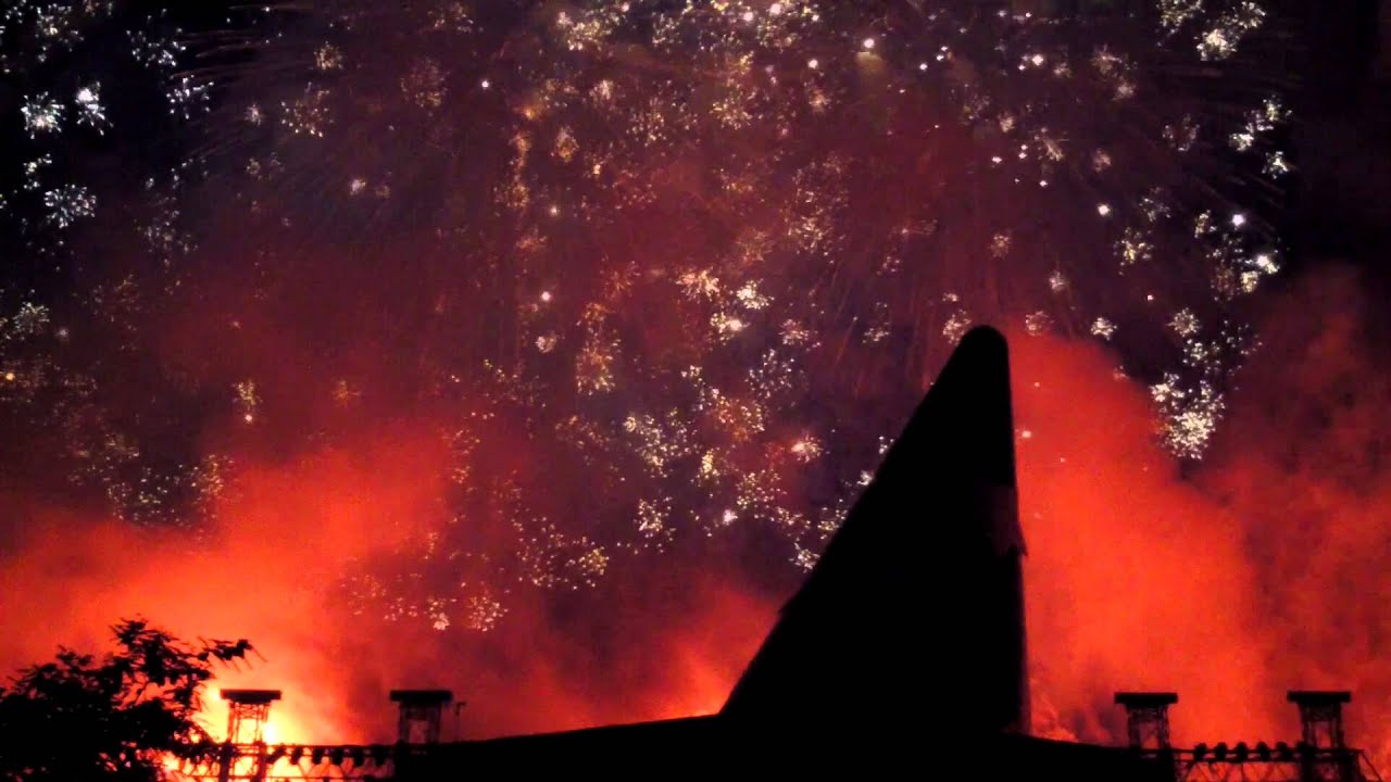 Disney's Hollywood Studios 25th Anniversary Fireworks - 5/1/14