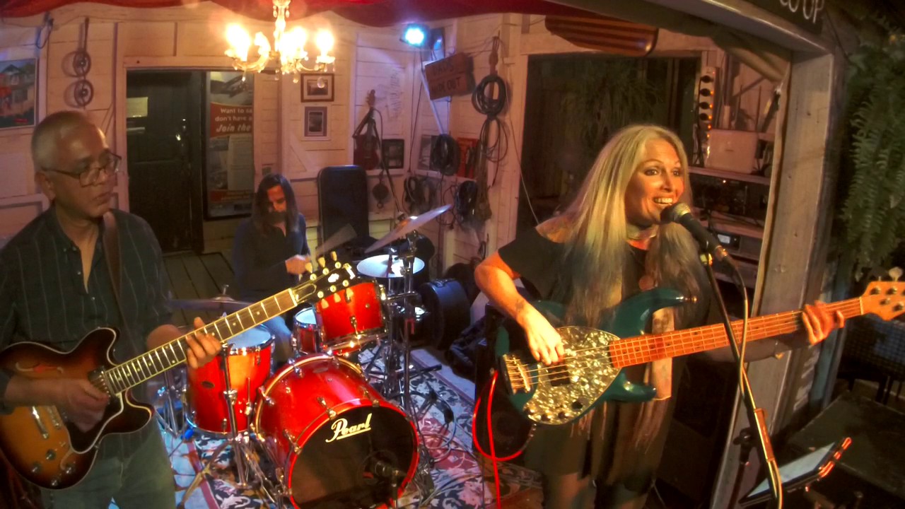 Rebecca Johnson Band *CAR WASH* Live @ The Co-Op Club (30/7/17)