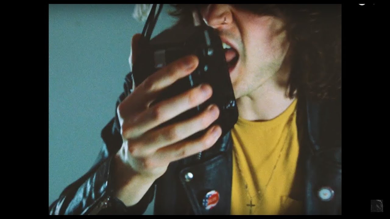 BAD NERVES - CAN'T BE MINE
