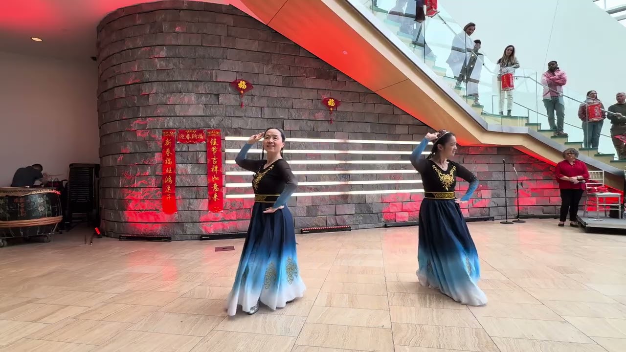 15-50_Uyghur Dance