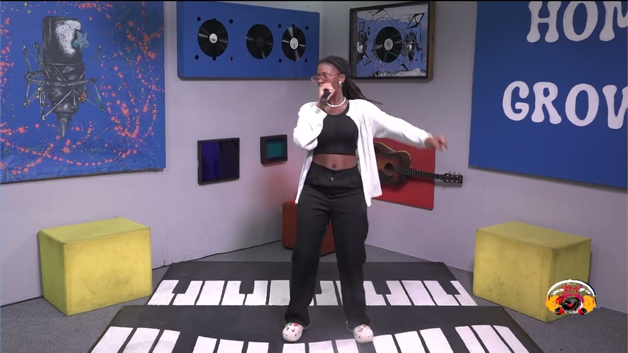 Home Grown Cape Town TV: Lizzy Lane Performance