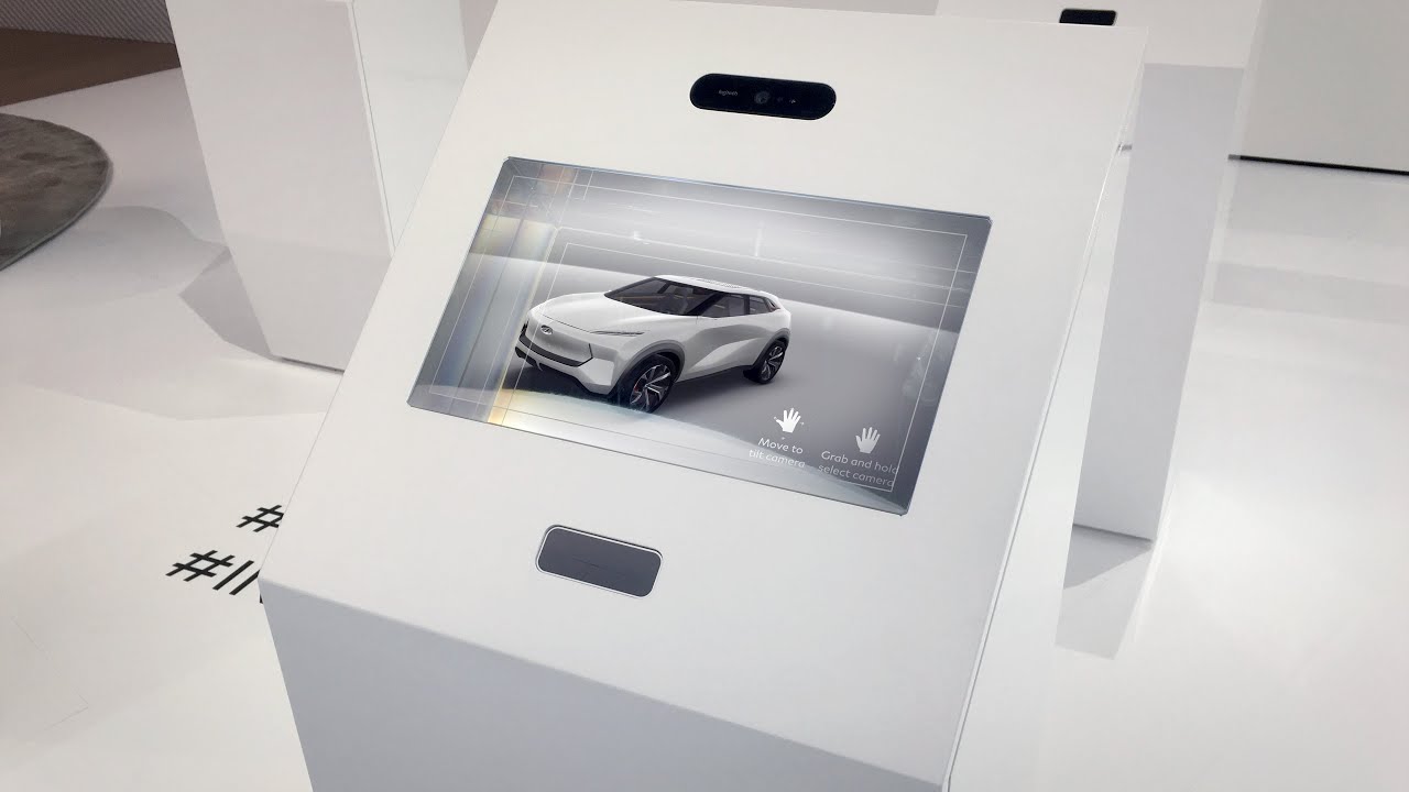 INFINITI Hologram experiences NAIAS 2019