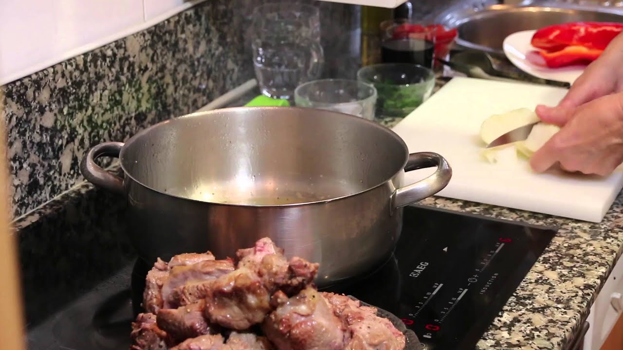 Carne Asada con Patatas