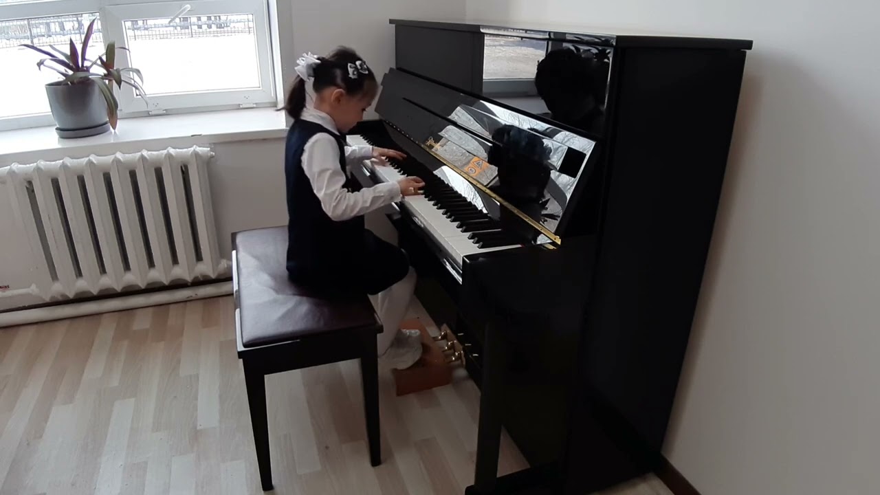 Арманкызы Амира, 8 лет