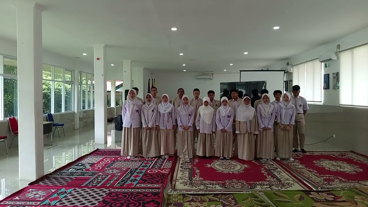 Uji kompetensi 1 kls 8C SBBI  : paduan suara 