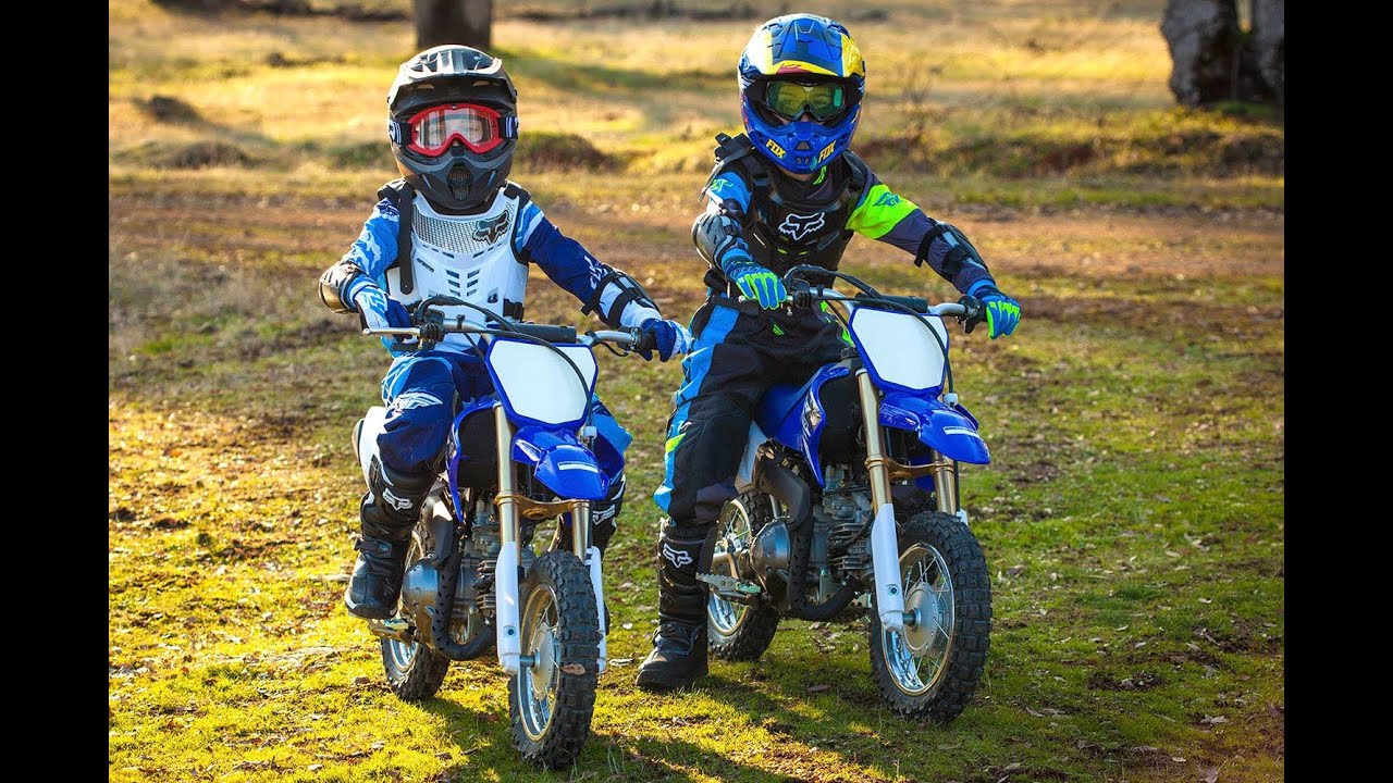 Yamaha TTR 50 (2016) - Boys First Time On Dirt Bikes | Gabe and Garrett