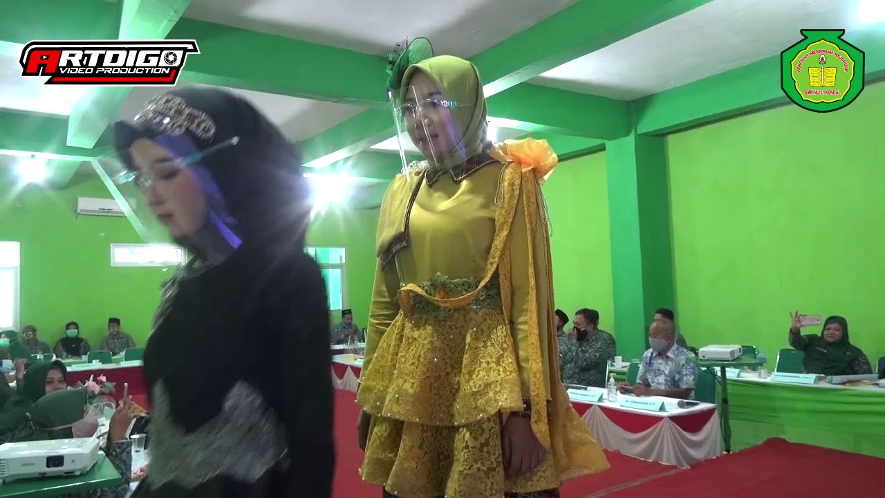 Fashion show Siswi Tata Busana SMK NU 01 KENDAL