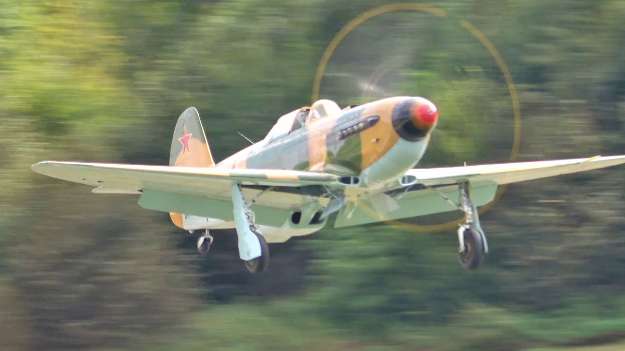 Yakovlev Yak 9 Display Flight