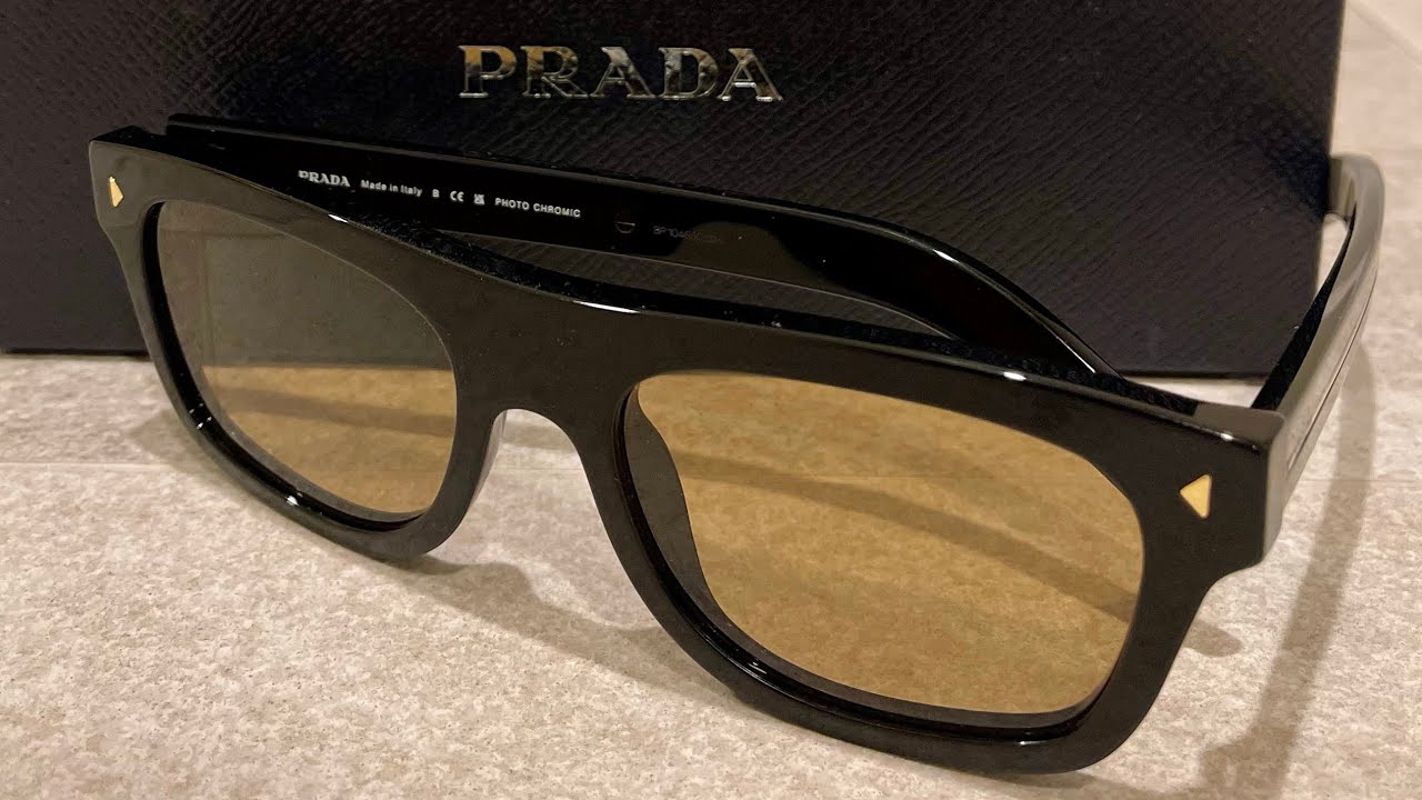 PRADA PILLOW SPRB12 PHOTO CHROMIC Sunglasses (Black / Honey)