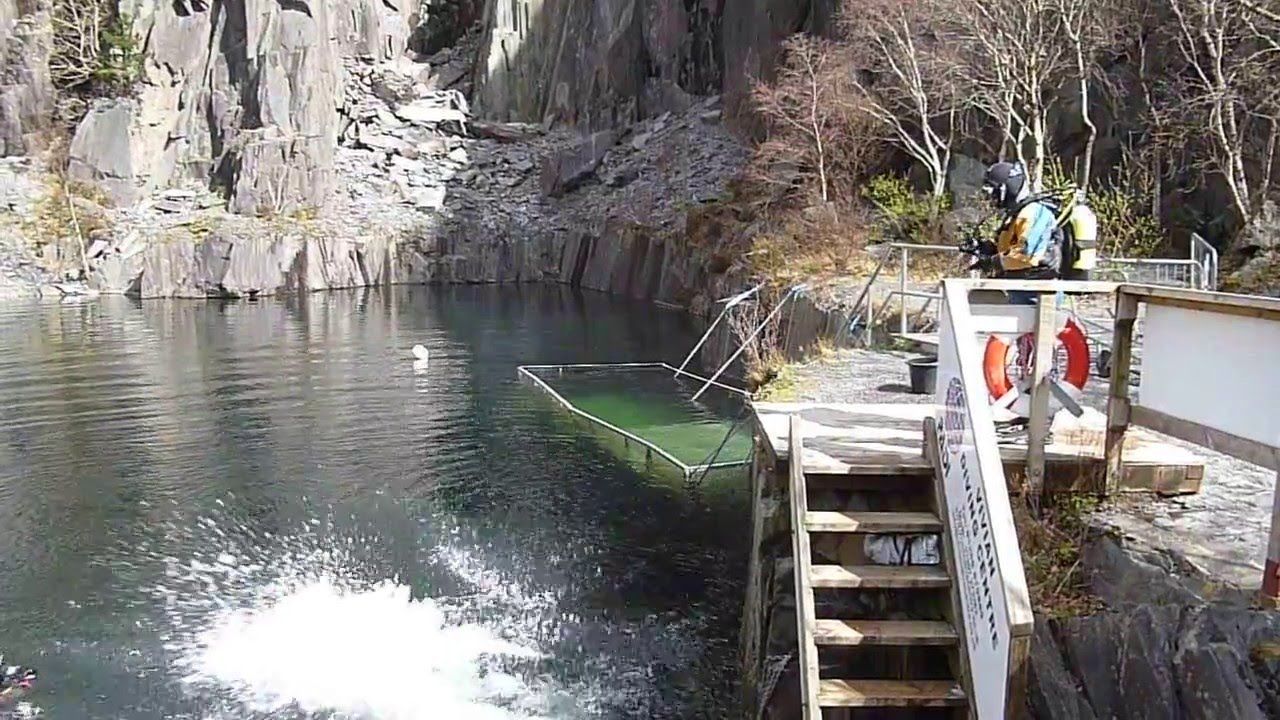 Diving Vivian quarry in Llanberis