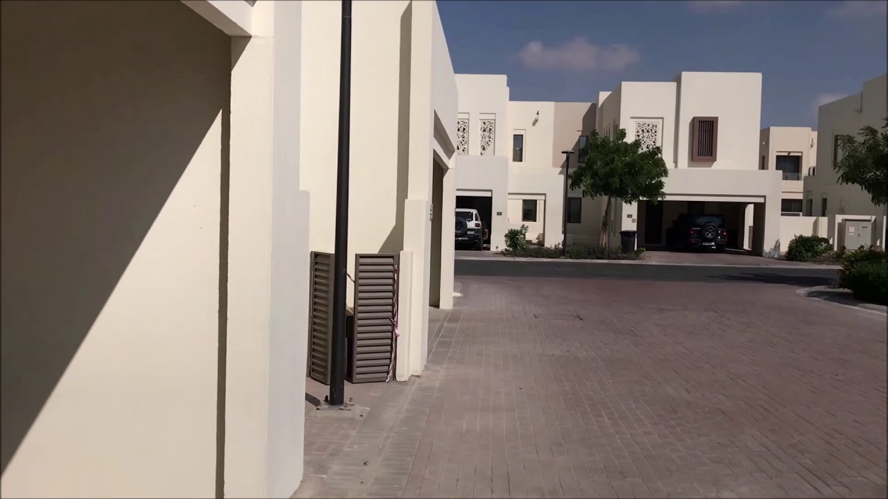 4 Bed Townhouse at Mira Oasis 2 Type E with Maid and Study Room
