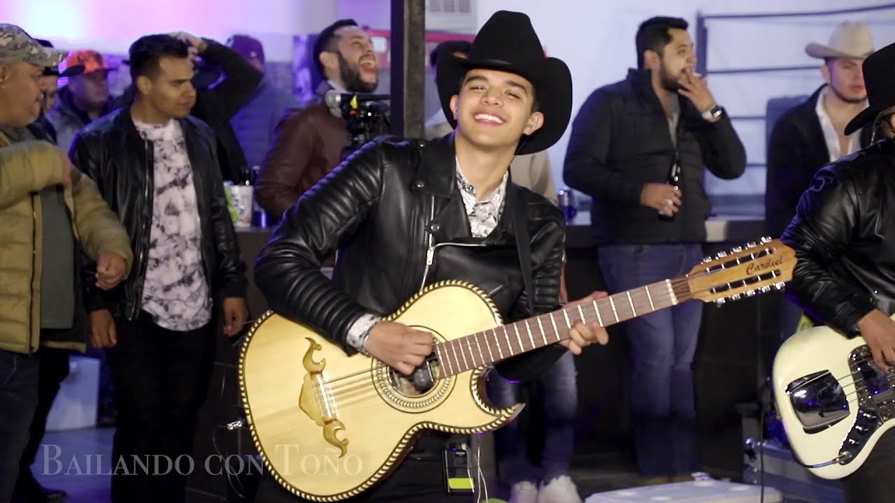 Los Tercos - Bailando con Toño (En vivo)