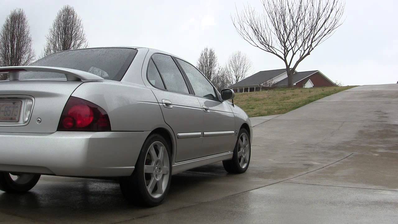 Straight piped Sentra SER Spec V