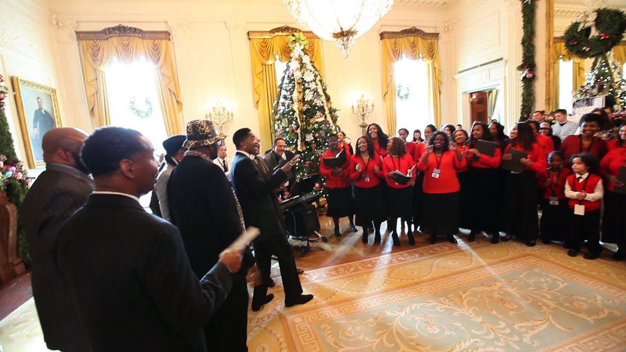 Raw Video: The Four Tops & The Temptations Surprise White House Tours