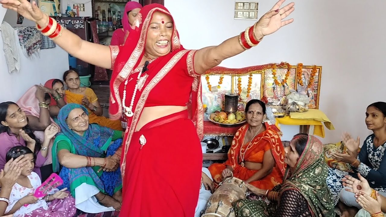 ll मईया की चुनरिया 🤩❤️ll bahut jabardast dance 👌🏻😍 ) bahut pyara maa ka geet 🌺🙏🏻🥰 