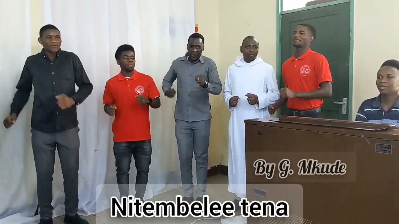 NITEMBELEE TENA By Mkude KWAYA YA MT.AUGUSTINO SAUT ARUSHA #viralvideo#youtube #piano