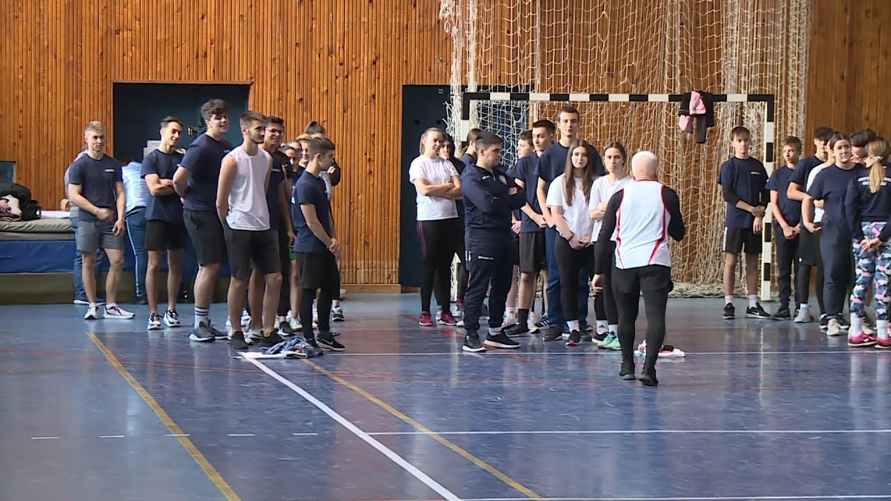 Csapatépítő vetélkedőt rendeztek a Gépészben