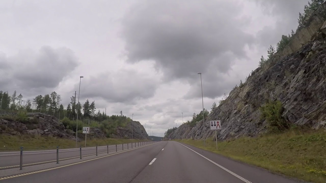Norway Road after the border / Norvège Route après la frontière avec la Suède, Gopro